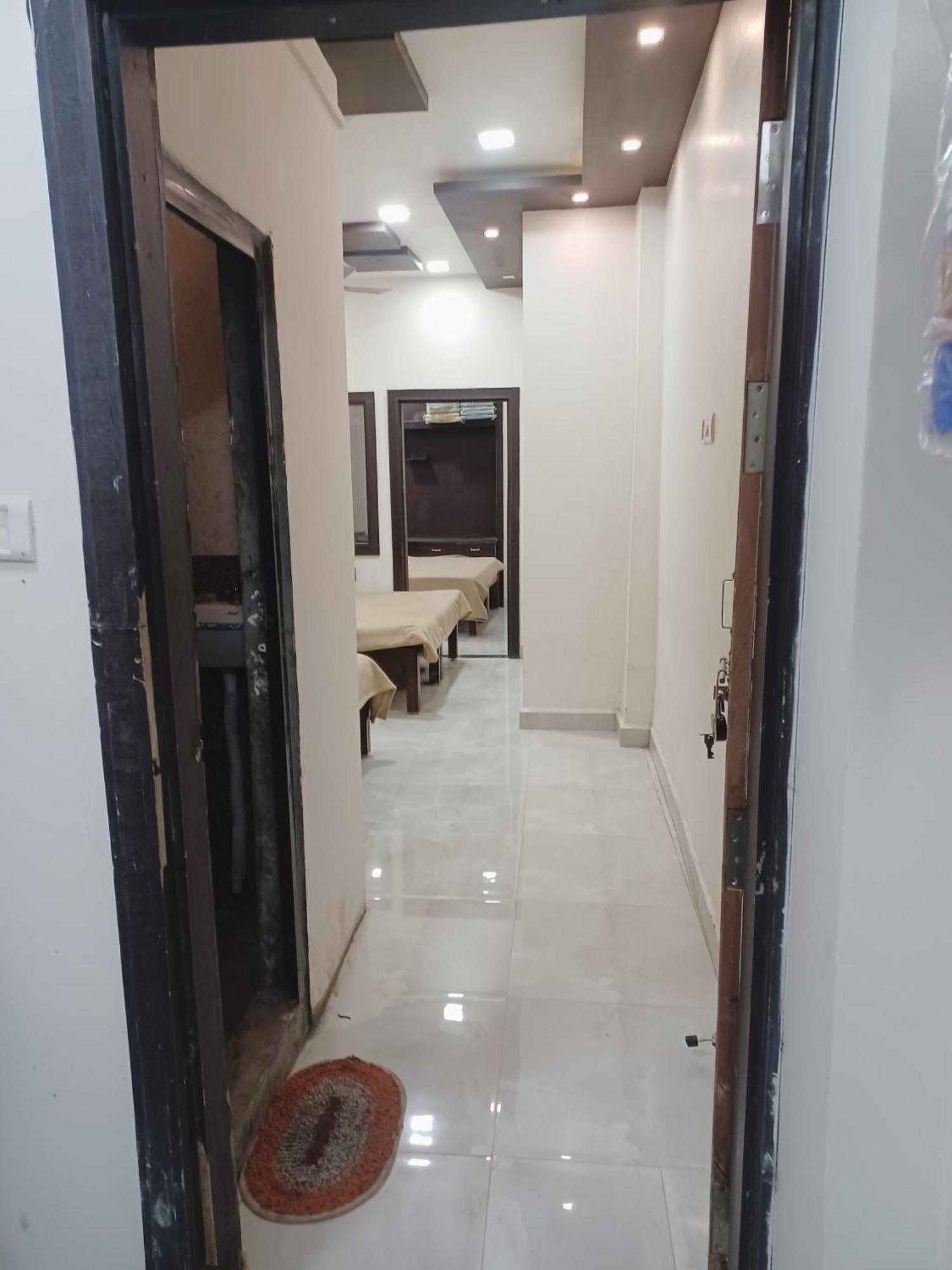 Hotel Prakash Palace Ujjain Esterno foto